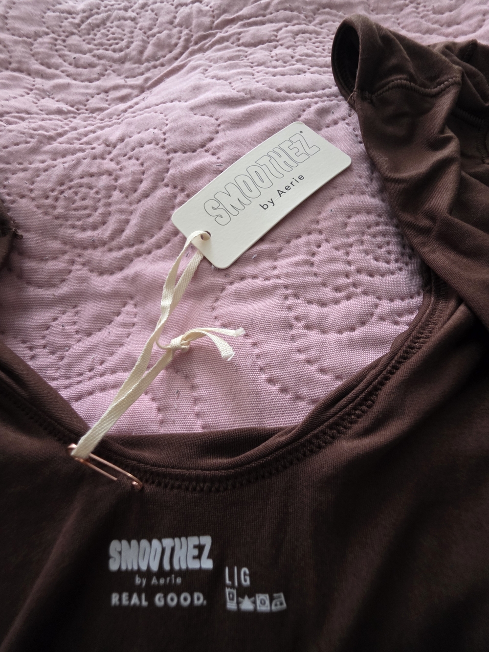 Aerie Maroon Top with Pink Quilted Detail - Picture 3 of 3